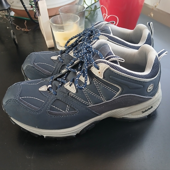 Timberland Women's Size 8.5 Navy and Gray Athletic Shoes - Picture 2 of 8
